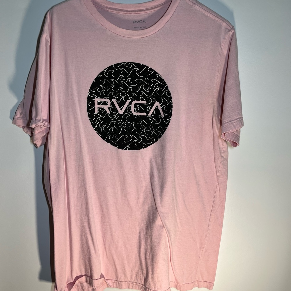 RVCA pink graphic tee